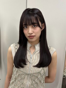 ナンバー アンフィール 渋谷(N° anfeel) ダークレッドカラー