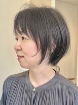 ベイ(BAE) 大人ショートボブ