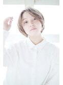 レイヤーショートボブ