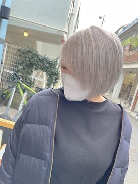 アイル ヘア(AiRU hair) ホワイト系カラー