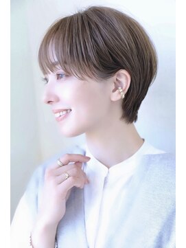 ハピネス クローバー 学園前店(Happiness CLOVER) 丸みショート/大人ショート/ブラウン/透明感/20代30代40代