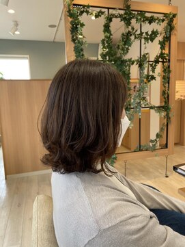 アドラーブル 長岡リップス旭岡店(adorable) 外ハネレイヤーボブ×ナチュラルグレージュ×30代40代