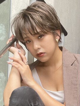 イヴォークトーキョーオーサカ(EVOKE TOKYO osaka) こなれ抜け感ショート