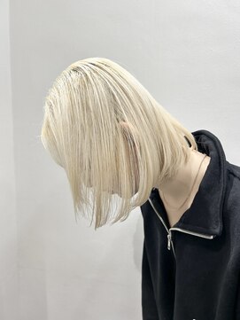 ミエルヘアーエスト 新宿店(mielhair est) ホワイトブリーチ
