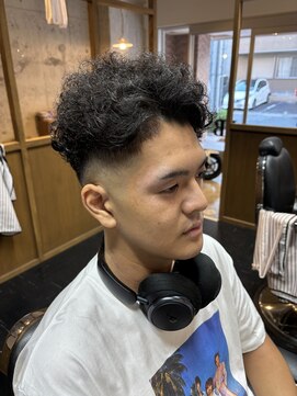 フジタバーバー(FUJITA BARBER) スキンフェード