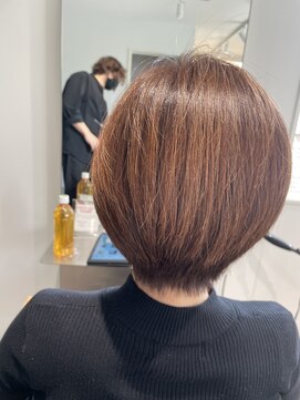 フク(FUKU) 白髪染め使わない白髪染め。ボブ