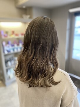 ページボーイ 高松レインボー店(PAGE BOY) グラデーションベージュカラー