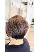 ノル(NOLL)&nbsp;【NOLL小梛】30代～60代大人ショートカット×白髪ぼかし