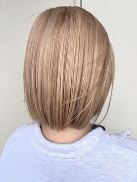 アルレン(Allen) ミルクティーベージュ　ブリーチ　宇都宮