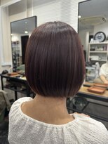 メロウ(Mellow)&nbsp;ぱつっと顎ラインのミディアムボブ(^^)