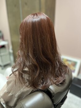 理美容室ならではの高い技術力にリピーター多数！落ち着きのある個室空間でご対応◎