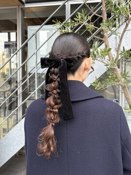 お呼ばれヘアセット編み下ろし◯