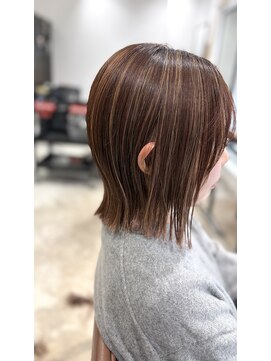 ロスコ(ROTHKO) 【白髪ぼかしハイライト&暖色ブラウンボブ】