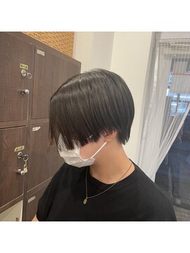 リル バイ フレイムス 川口(Lilou by Frames) メンズライク　ショートヘア