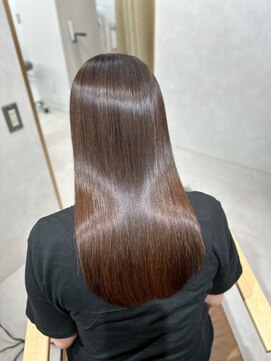 スラッシュホワイト テラッソ前店(SLASH white) 髪質改善／オーガニックカラー／艶髪