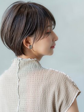 ケアリー 東浦和(Carelly) デザインカラー/レイヤーカット/ウェットヘア/オリーブベージュ