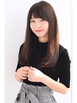 ロンド 銀座(Lond) Lond流しバングが大人可愛いモテストレート