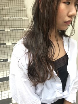 フロート 小阪店(float) グレーアッシュ_マニッシュショート,ネイビー,フレンチボブ