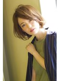 美シルエットの大人ボブ３／ザシーバイアフロート
