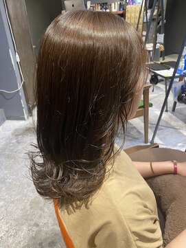 インス(ensue) 20代30代人気！くびれミディオリーブグレージュ ベージュ 中島