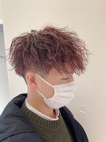 フォルテ 草薙店 波巻きスパイラルパーマ ピンクカラー