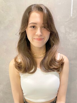 トルネード(TORNADO) 韓国風ヘア 外国人風ヘア くびれヘア ミルクティーブラウン