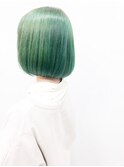 【ブリーチ/デザインカラー】シンプル　ボブ　グリーン