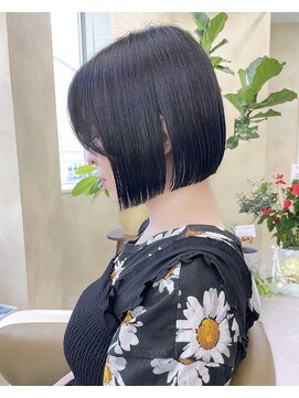 エニウム(ENIUM) 毎朝楽できるまとまるボブ