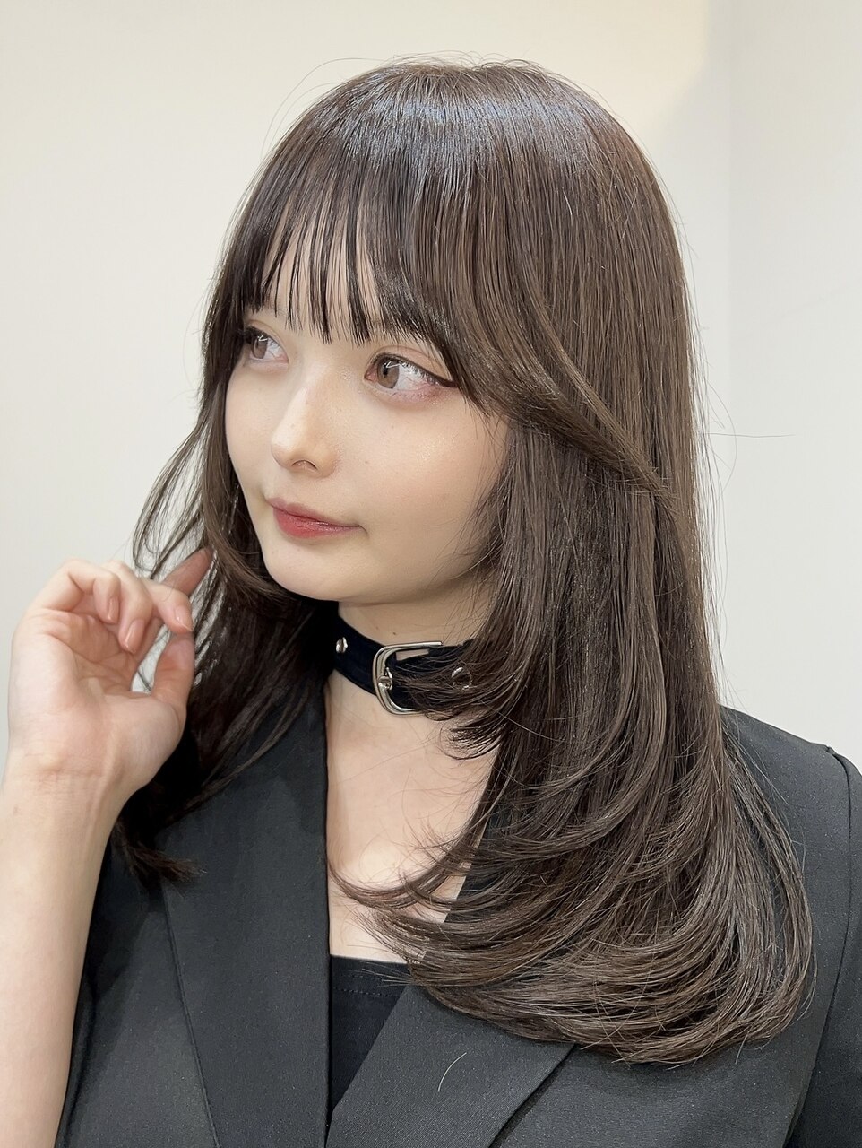 20代30代40代大人可愛いくすみカラーロングレイヤー透け感ヘア