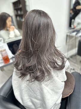 バベル(BABEL Hair Design) ラベンダーグレー、レイヤーカット