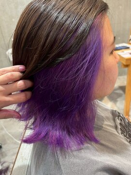 エヌアンドエー 草加店(N&A) 【耳かけで魅せる】鮮やかパープルインナーカラー/ブリーチ