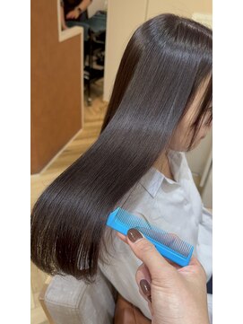 ウルカミバイディライト(ULCAMI by Delight) シルクストレート/髪質改善カラー