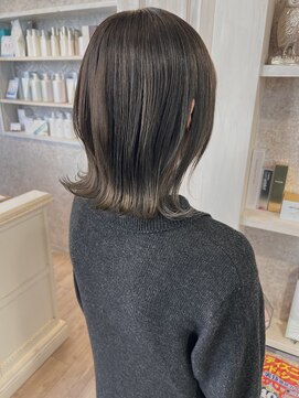 キャアリー(Caary) 福山美容室caary切りっぱなし髪質改善グレージュイルミナカラー