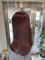 グロウアップバイトゥエンティーフォー 忠岡(glow up by24)&nbsp;艶レッドブラウンのストレートヘア