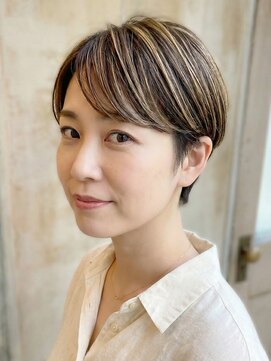 エノア 東京(ENORE) トレンド感◎ハイライトベリーショート