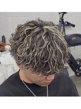 クロウ 豊川(CROW)&nbsp;波巻きパーマメンズハイライトツイストスパイラル