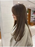 ロングヘア/ストレートロング/ナチュラルストレート