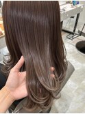 透明感グレージュ