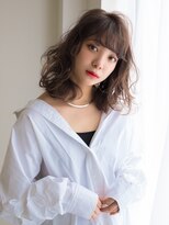 ヘアアンドエステ ヒロイン 西麻布本店(Hair&Esthe HIROIN)&nbsp;『ＨＩＲＯＩＮ西麻布本店』くびれセミディ×透明感ブルージュ