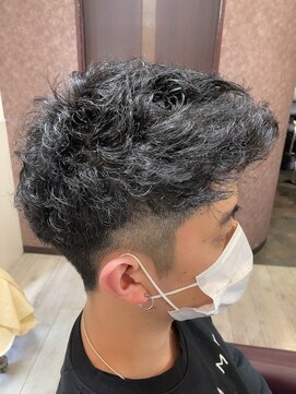 ビューティークラブジェイ アルパーク前店(Beauty club.J) 強めパーマ!!