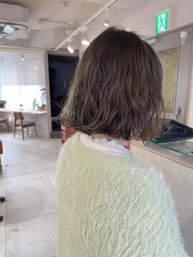 キャンバス バイ ネオリーブ 横浜西口(Canvas by neo.) ボブ　パーマ　ゆるふわ　カーキベージュ【miku】