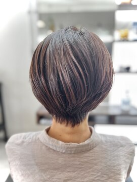 オルオル(OLUOLU) 丸みくびれショート×白髪染め