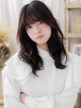 カバーヘア ブリス 川口(COVER HAIR bliss) 厚めバング顔回りレイヤーカット重めスタイルa川口20代30代40代