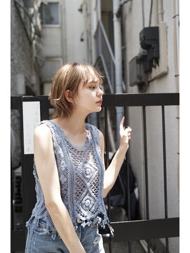 カライングドゥ(ing deux) 大人可愛い20代30代40代黒髪前下がりショートボブ丸みショート◎