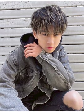 メンズサロン キング 心斎橋店(Men’s salon K!ng) メンズカット/ブリーチ/ニュアンスパーマ/メンズハイライト/眉毛