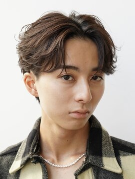 フィフス 天神大名(fifth) 天神メンズパーマフェザーパーマシャドウパーマセンターパート