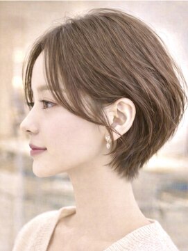 ウル 名古屋栄(ulu) 上品な大人女性のためのショートボブ