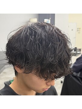 アウラ(AURA) シャドウパーマ無造作パーマニュアンスパーマメンズパーマ