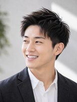 ロア(Roa.)&nbsp;スパイキーショートアップバングニュアンスパーマ