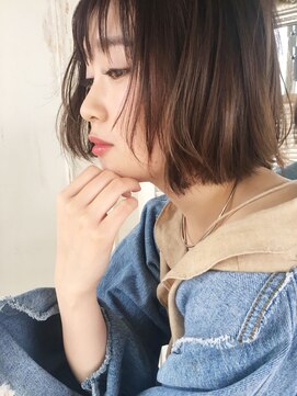 マリアバイアフロート(Maria by AFLOAT) 小顔切りっぱなしボブ☆グレージュカラーひし形シルエット